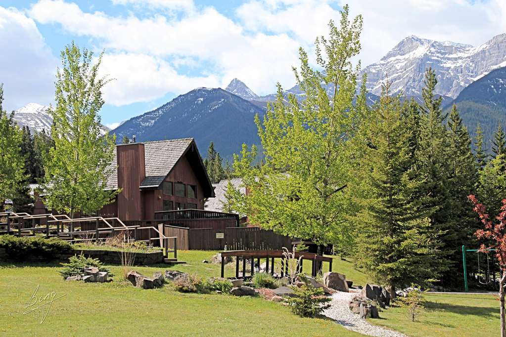Banff Gate Mountain Resort Κάνμορ Εξωτερικό φωτογραφία